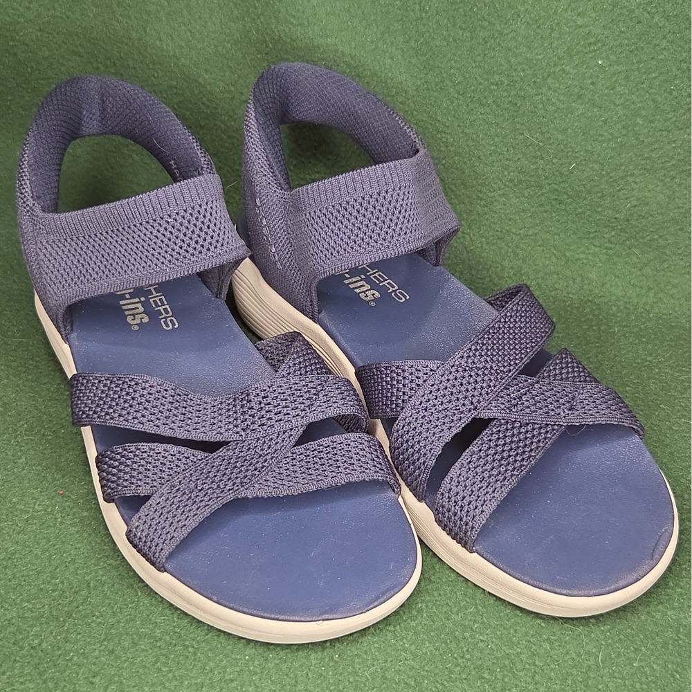 Skechers Women's Size 8 Slip-ins Washable Knit Ultra Flex 3.0 Sandals Navy Blue